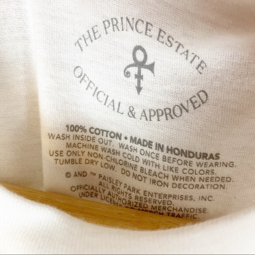NEW Prince Purple Rain Retro Graphic Cotton Tee Shirt S - Picture 4 of 4